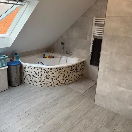 Modernes Modern *